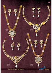 NECKLACE SETS